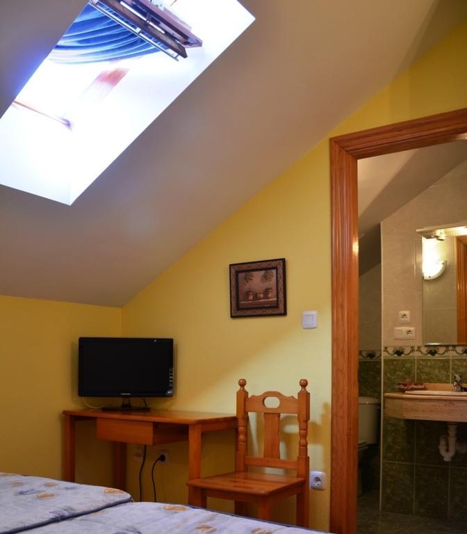 Hospederia El Cantio Orena Zimmer foto