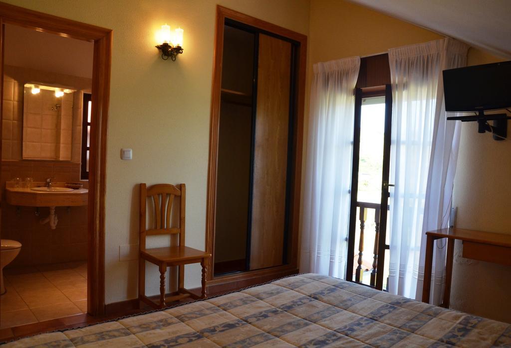 Hospederia El Cantio Orena Zimmer foto