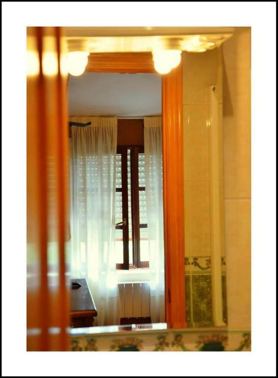 Hospederia El Cantio Orena Zimmer foto